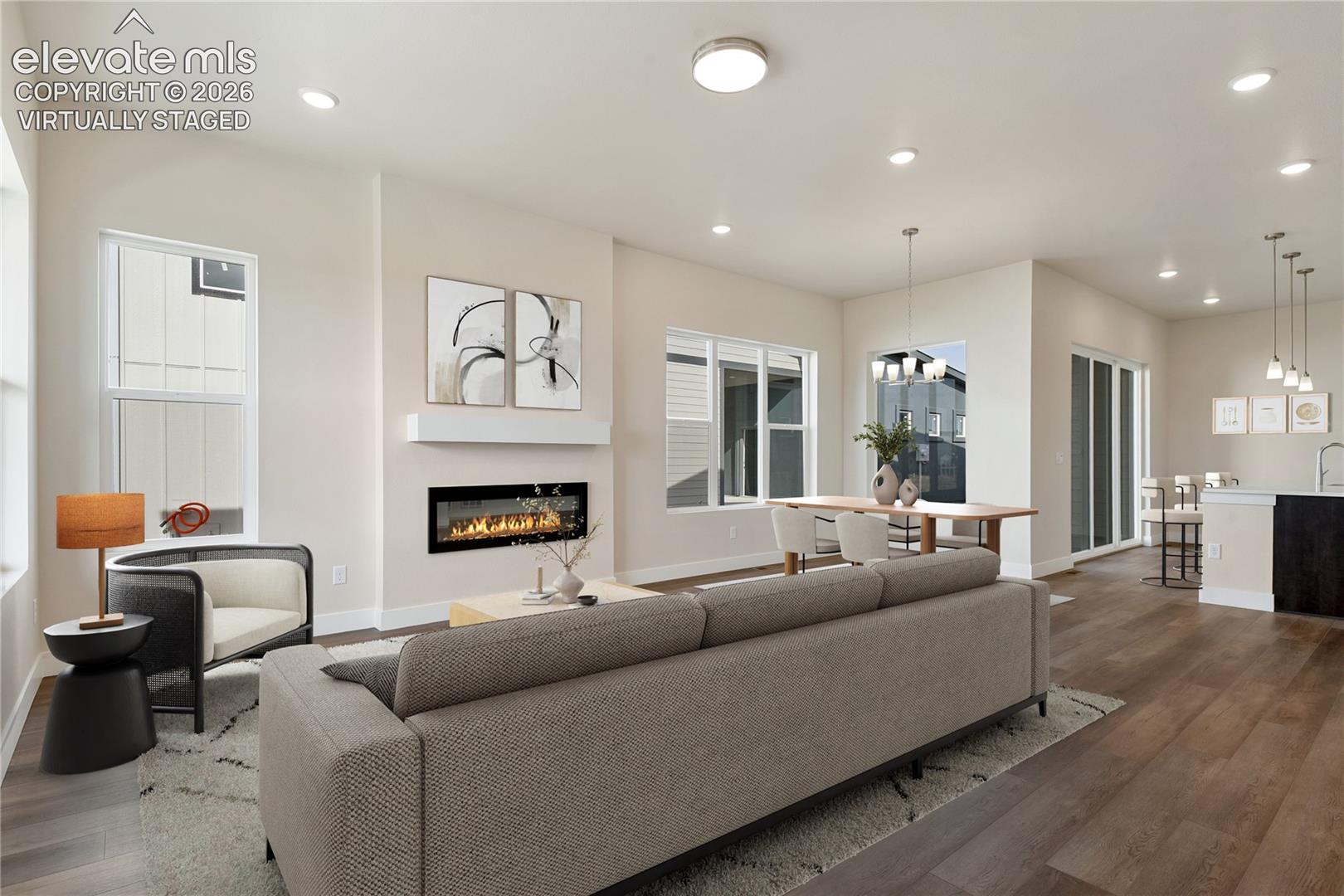 9412 Roseate View