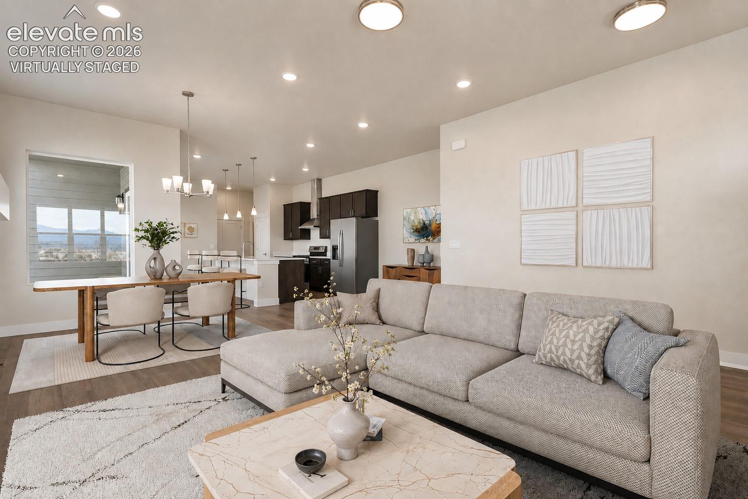 9412 Roseate View