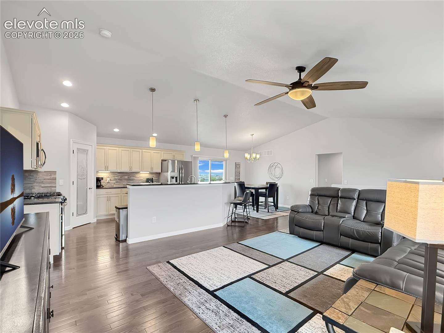 1564 N Ramah Drive