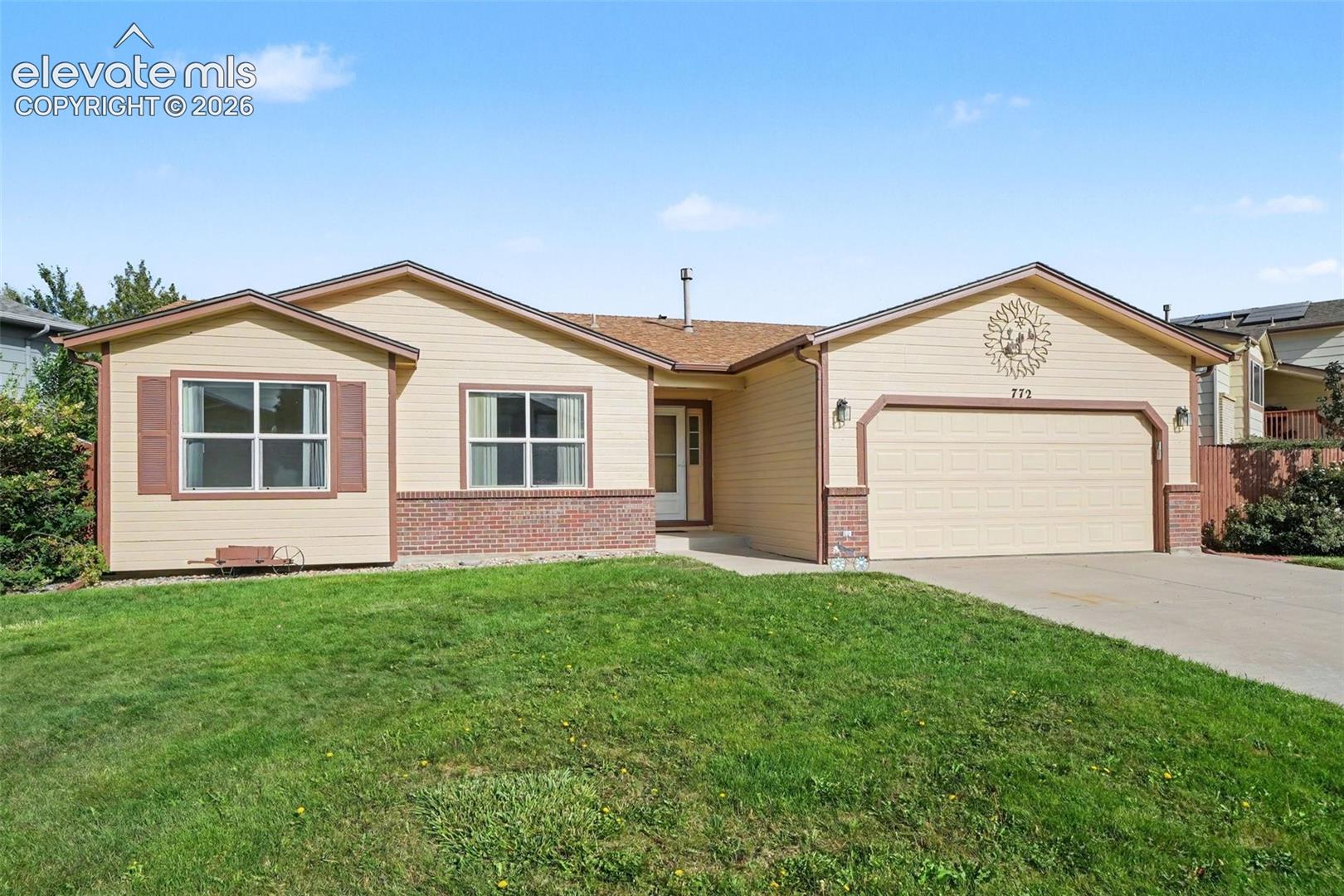 772 Foxwood Drive