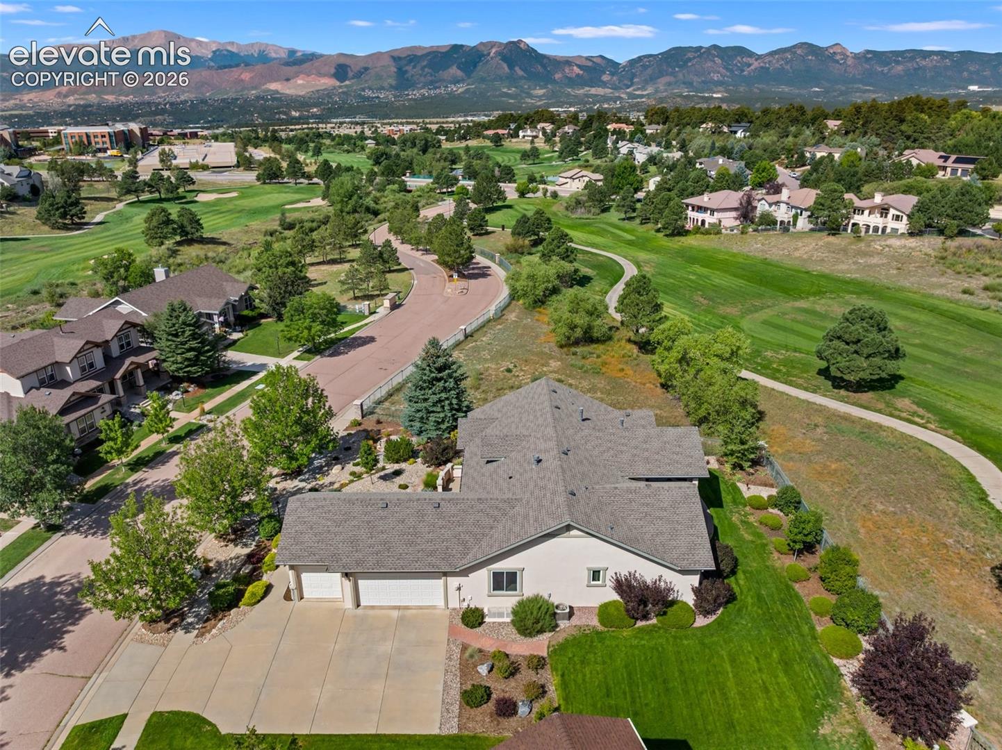 2424 Willow Glen Drive