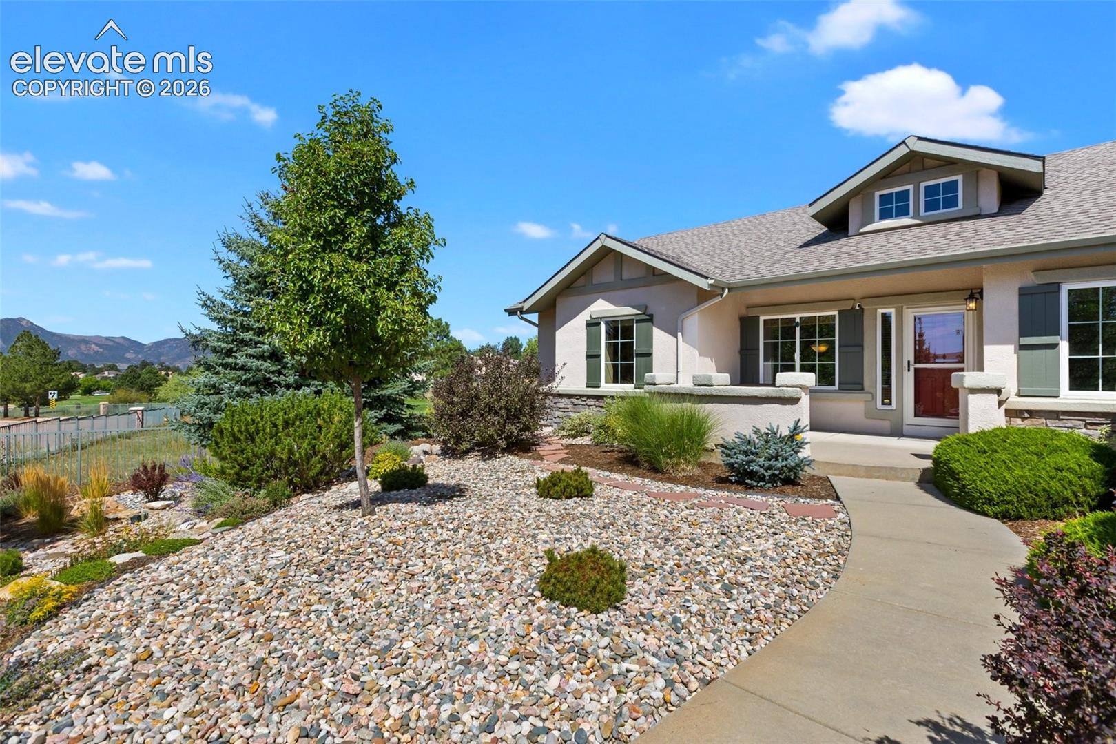 2424 Willow Glen Drive