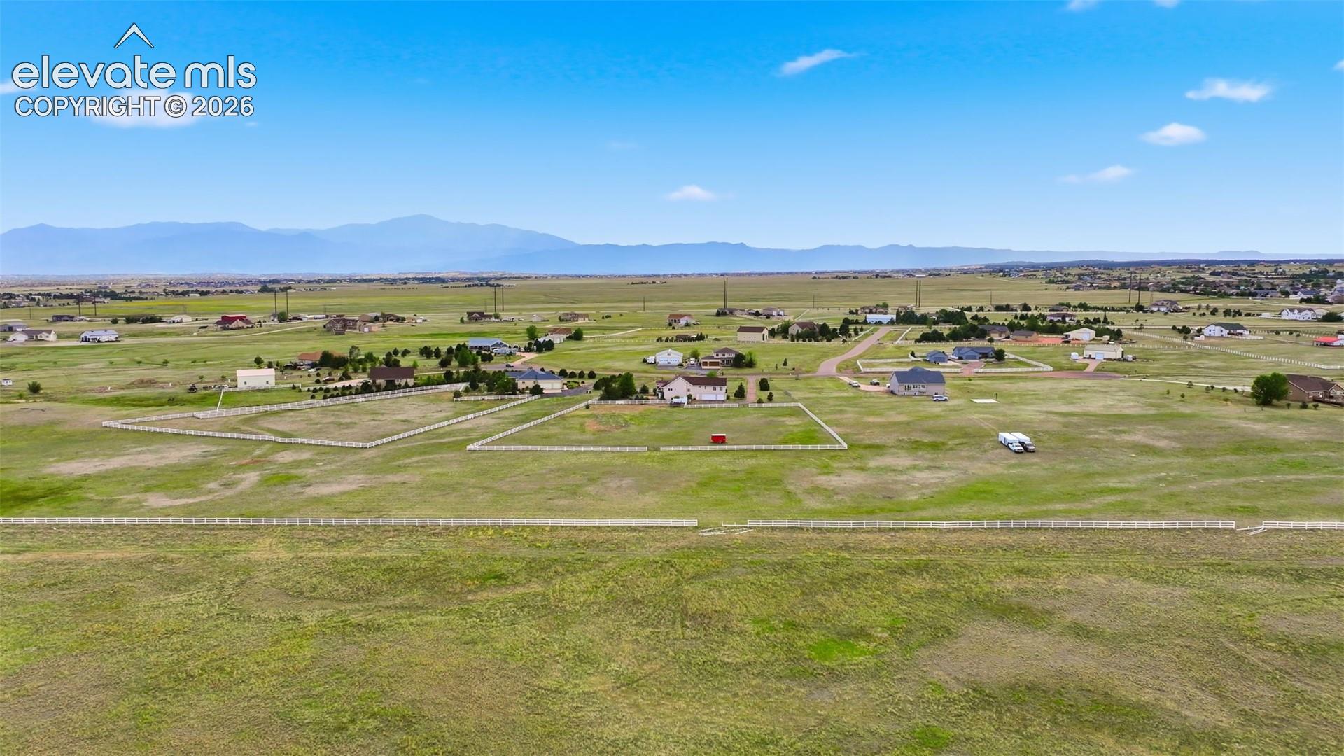 9395 Doe Creek Court