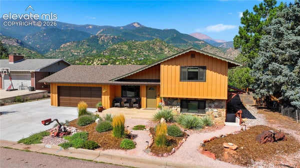306 SUTHERLAND PL, MANITOU SPRINGS, CO 80829 - Image 503d6e7de4bfcd4e8c7def89a824645f/3372914799