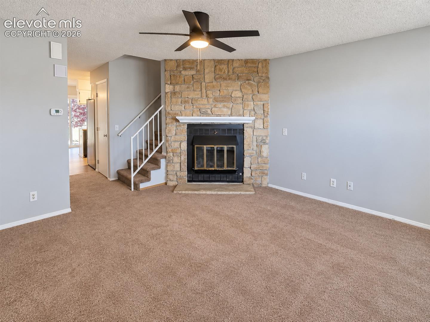 3672 Queen Anne Way