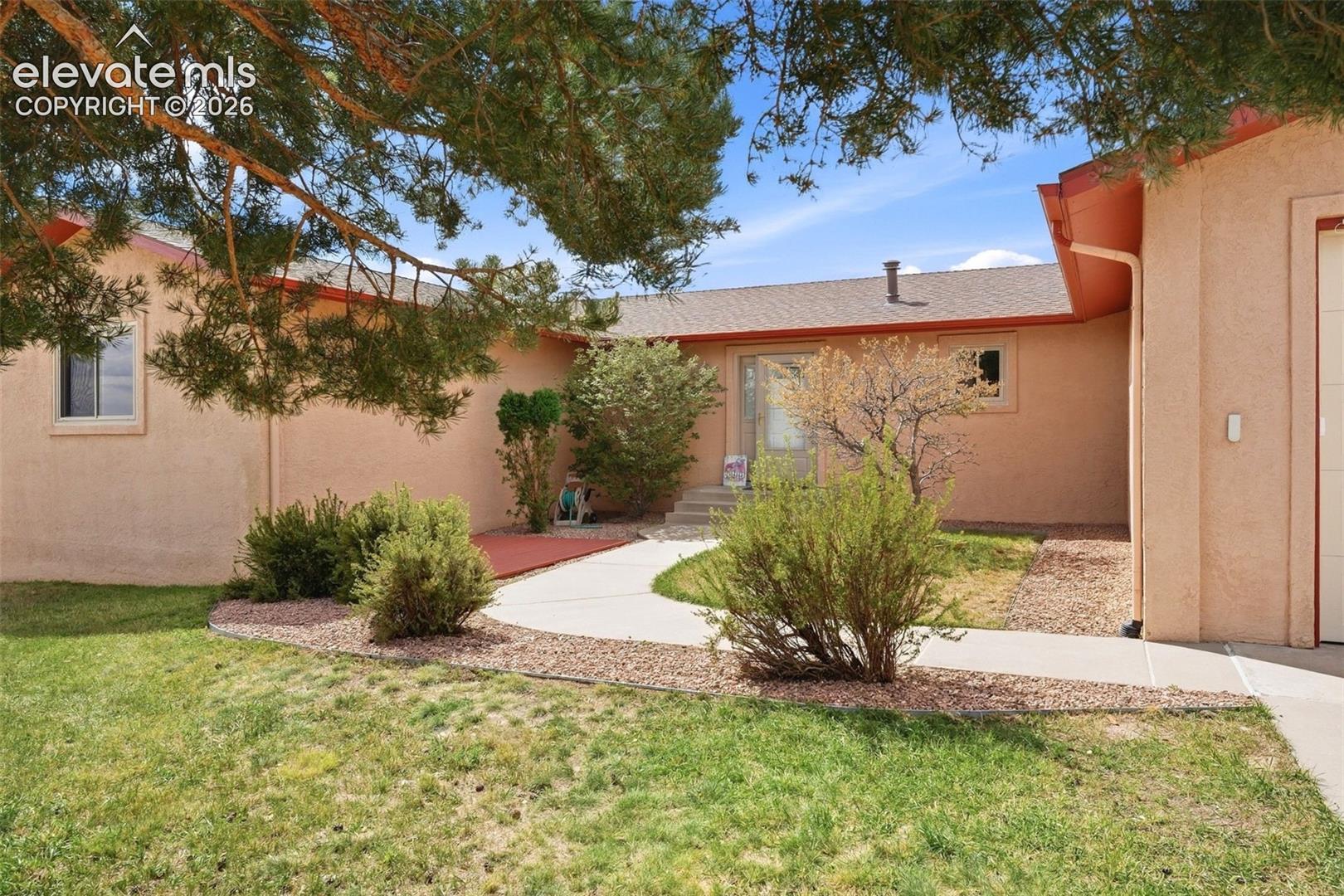 9655 Arroya Lane