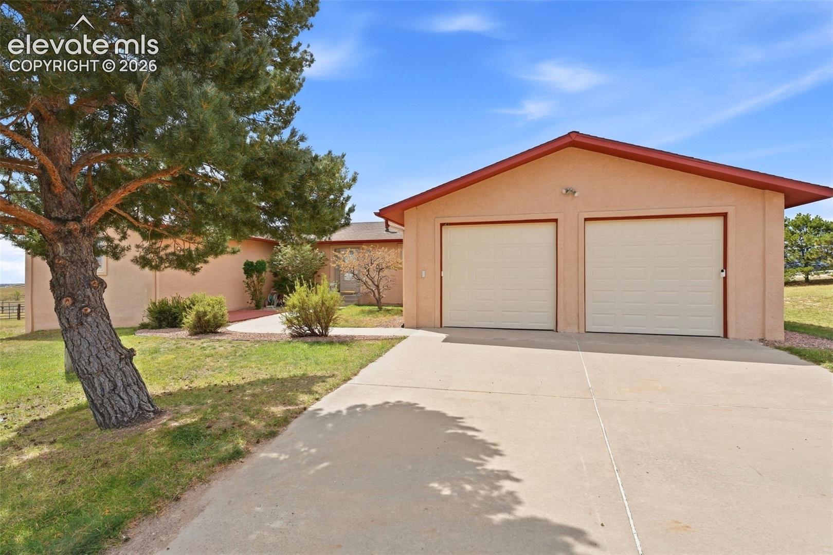 9655 Arroya Lane