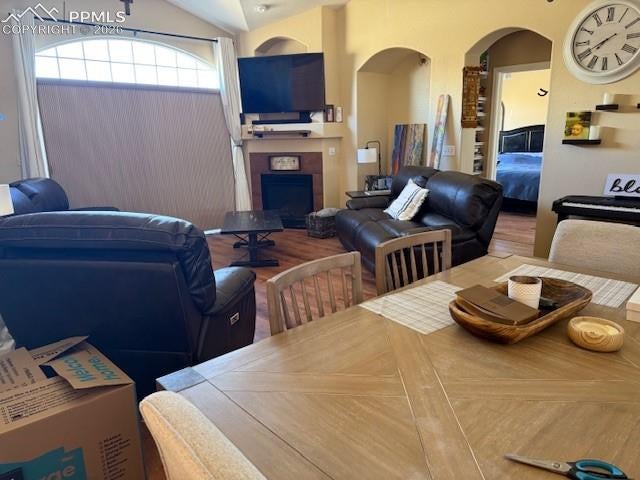 2768 Thrush Grove