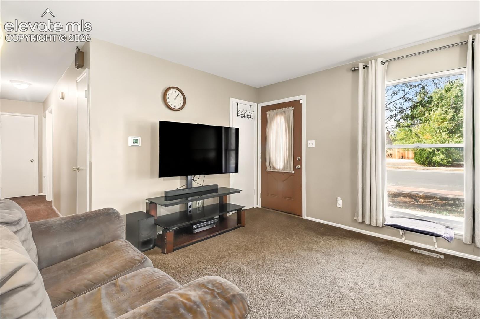 2551 E Payne Circle