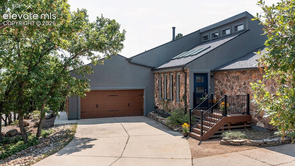 595 Royal Oak Drive
