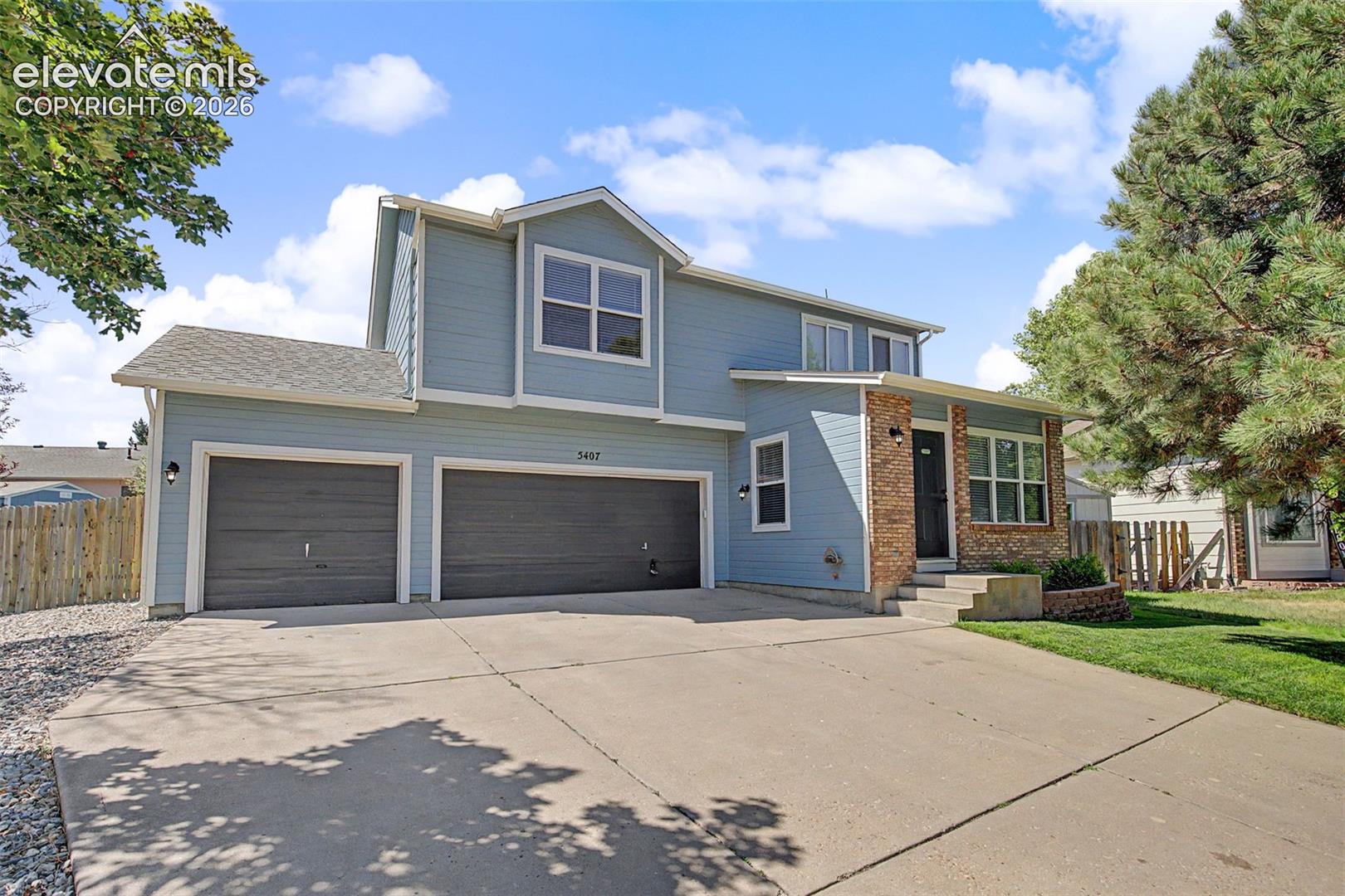 5407 Luster Drive