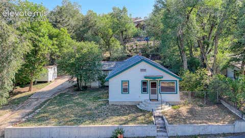 Photo of 3172 W Kiowa Street, Colorado Springs, CO 80904 (MLS # 8914391)