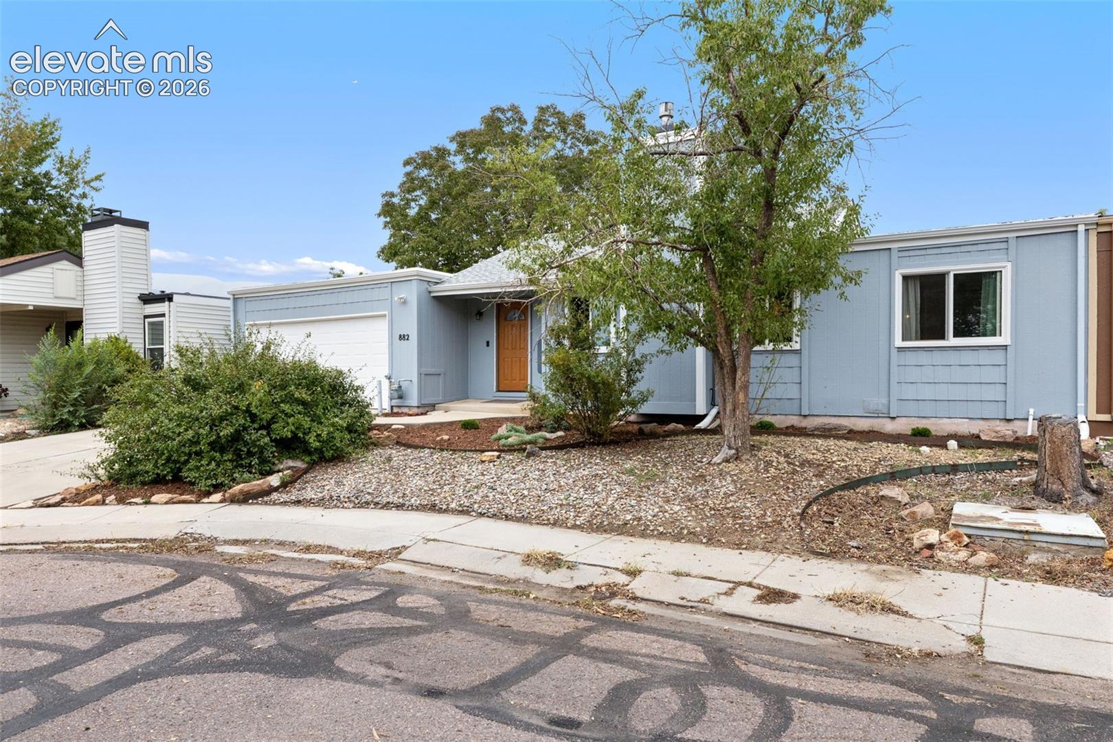 882 San Antonio Place