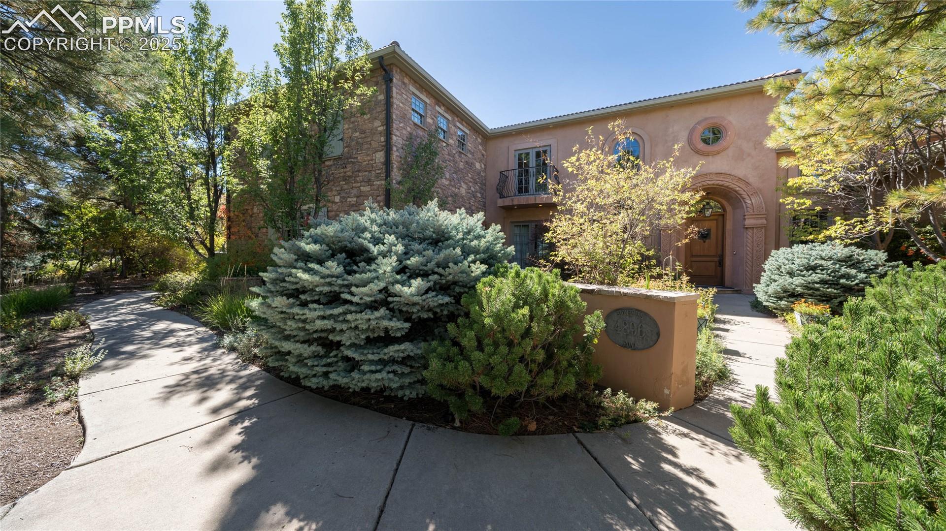 4896 Stonehill Road