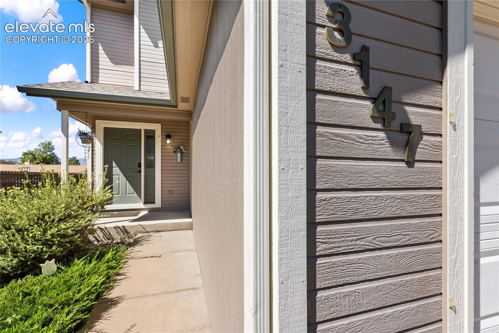 3147 Hearthridge Circle