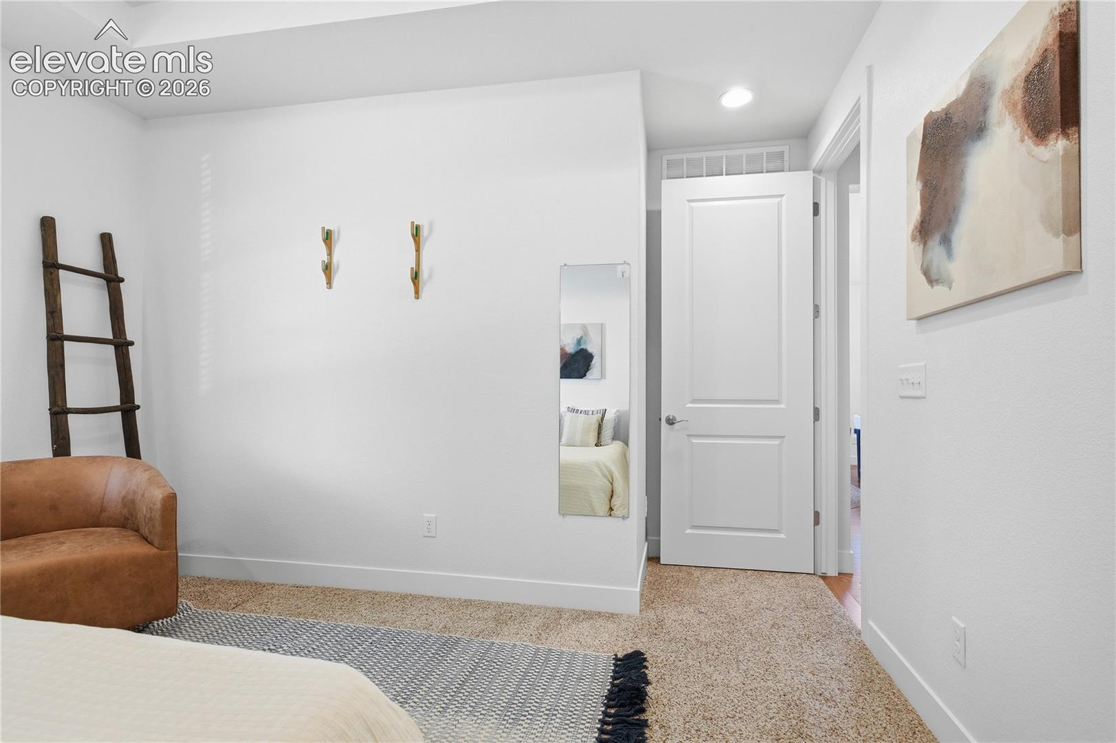 2867 Lewis Meadows View