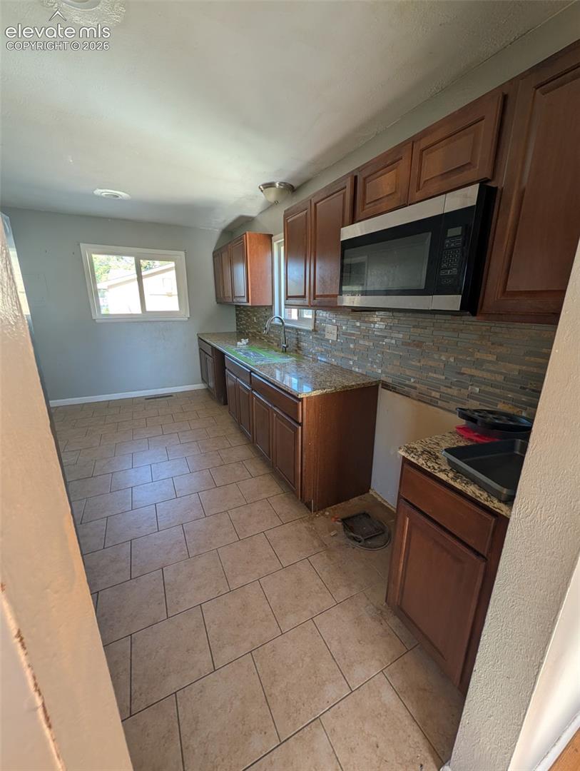 10 N Garland Avenue