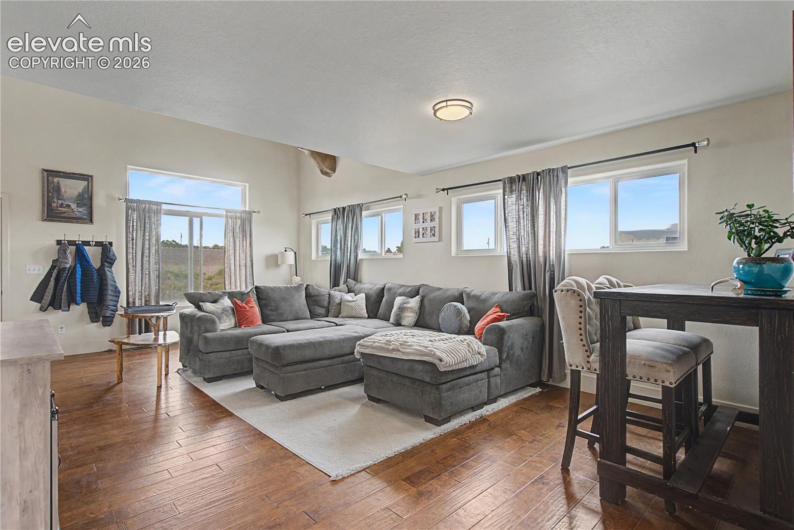 859 Circle Road