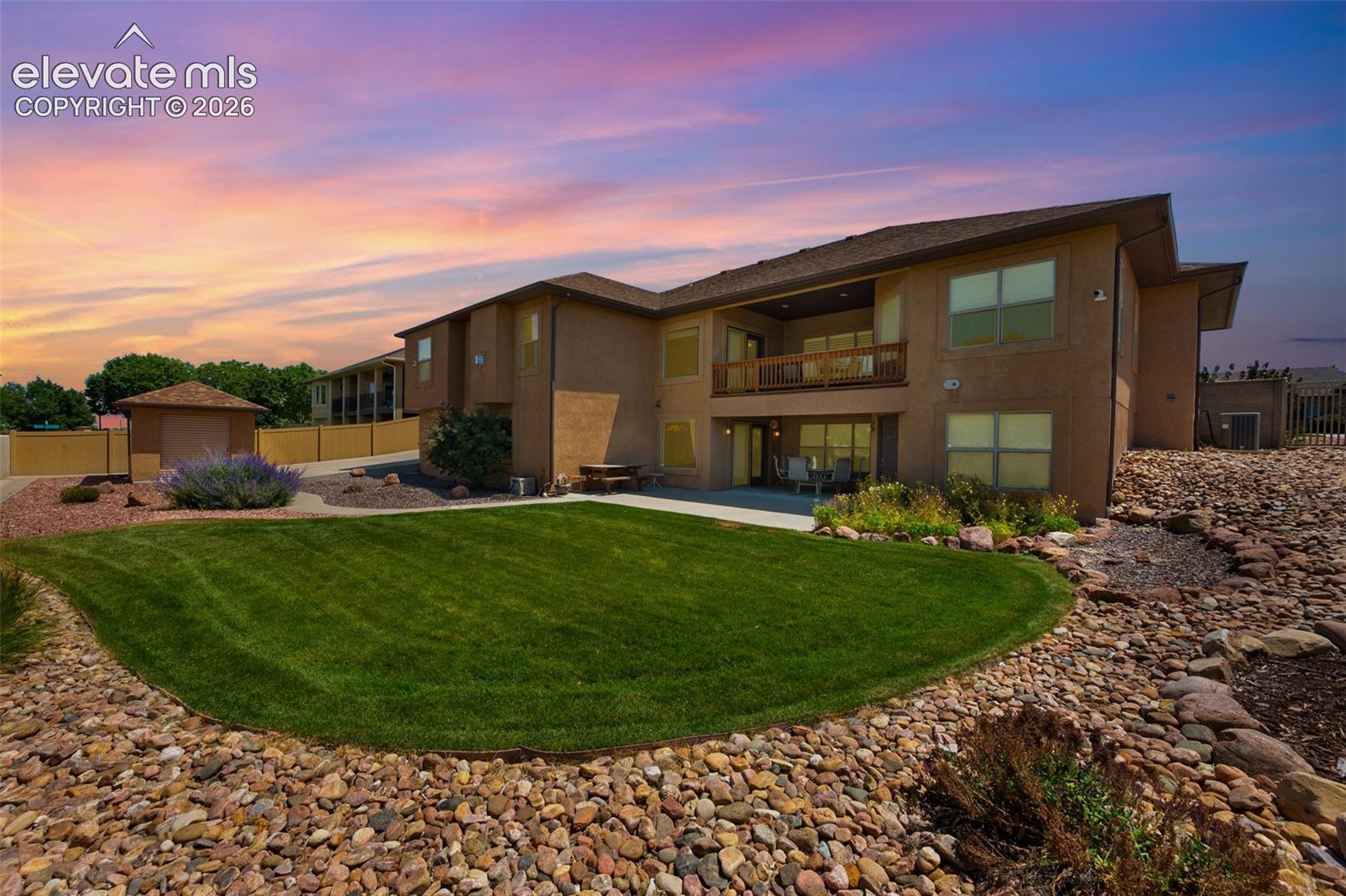 5529 Terracina Place
