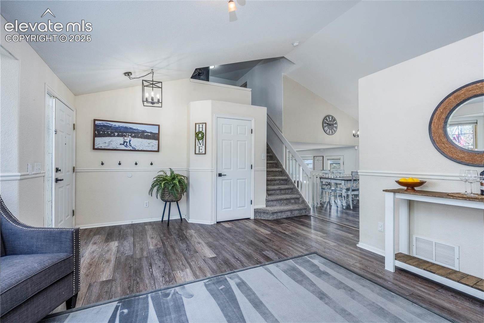 5664 Mesa Mountain Way
