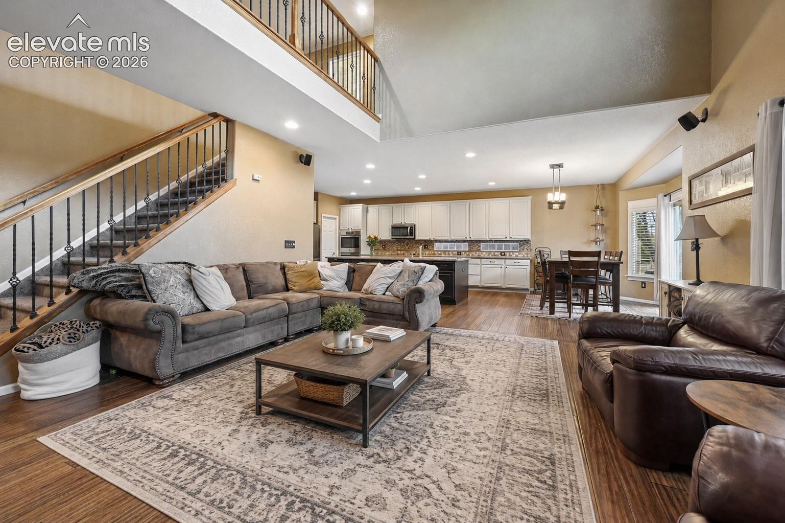 10813 White Sands Court