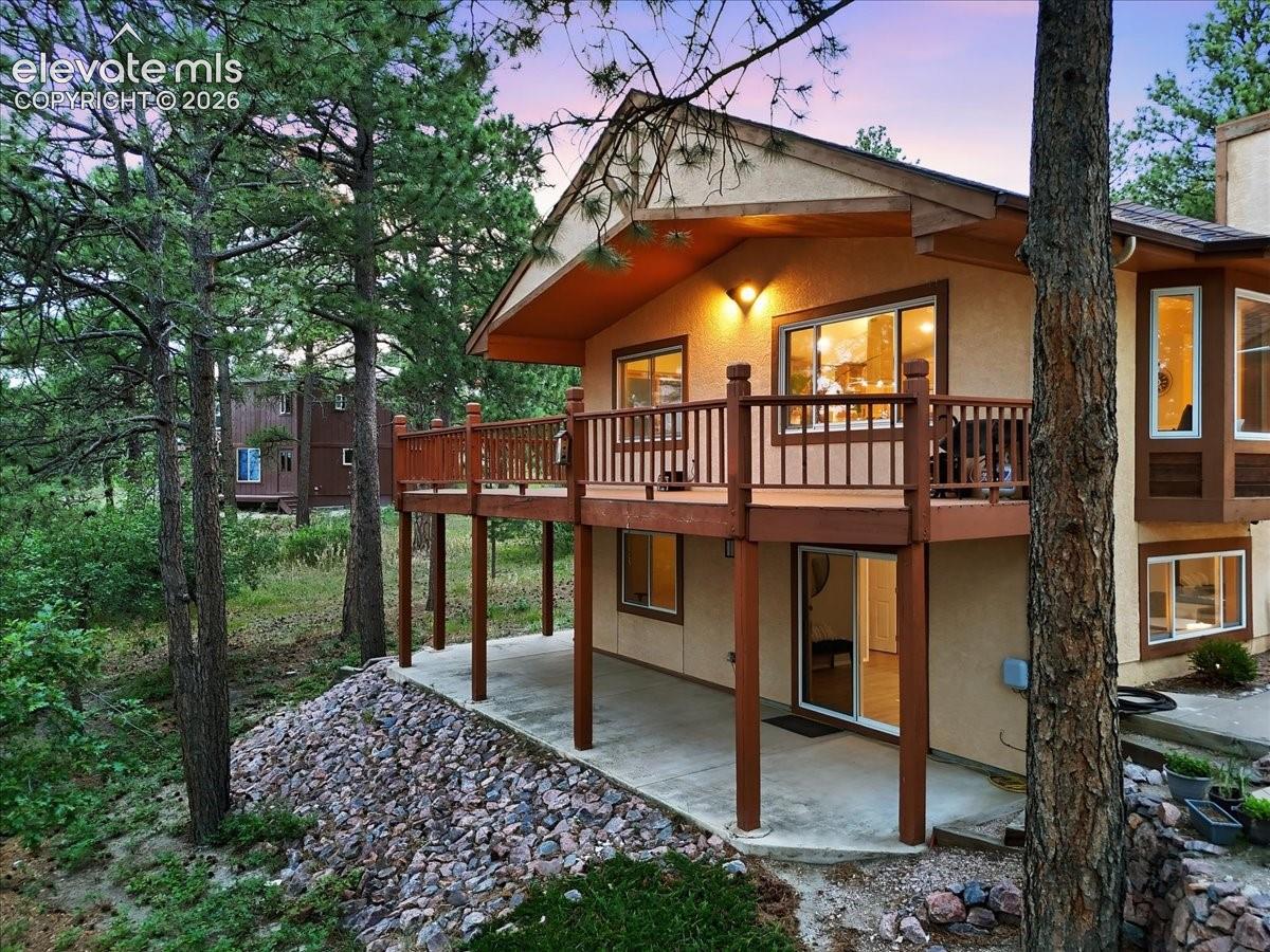 240 Scrub Oak Way