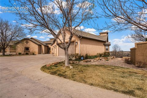 Photo of 50 Aberdeen Bluff NA, Pueblo, CO 81004 (MLS # 8932994)