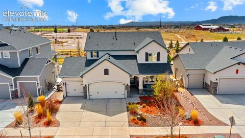 Photo of 7316 Rim Bluff Lane, Colorado Springs, CO 80927 (MLS # 1182992)