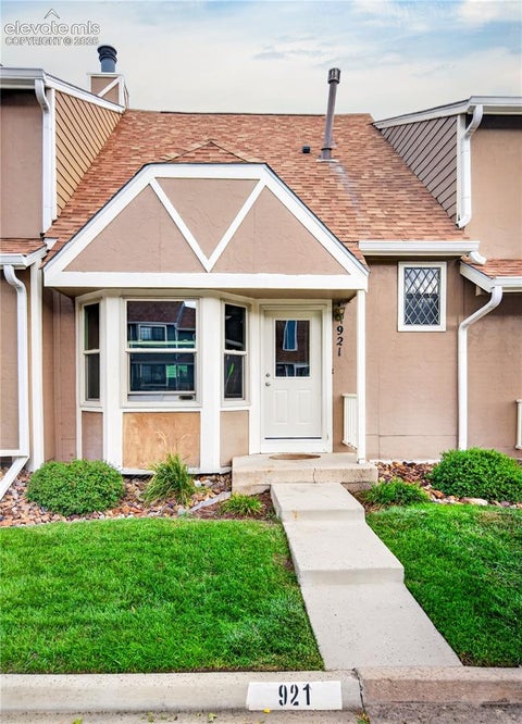 Photo of 921 London Green Way, Colorado Springs, CO 80906 (MLS # 2189852)
