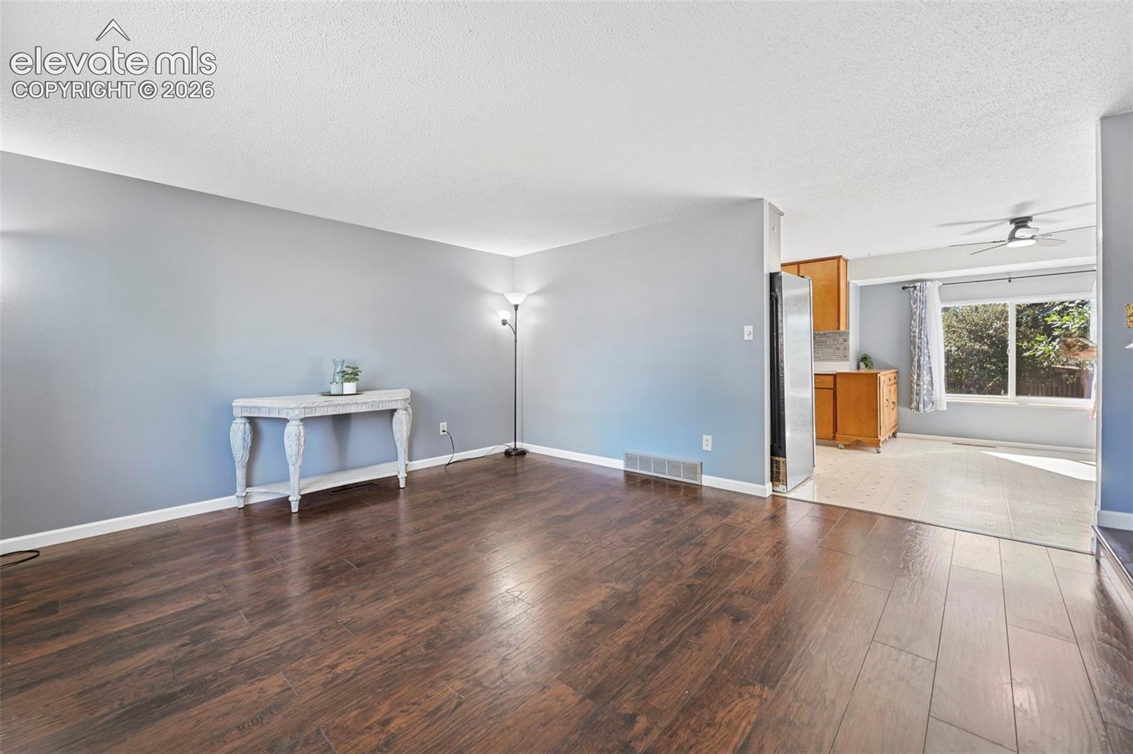 313 Cranbrook Circle