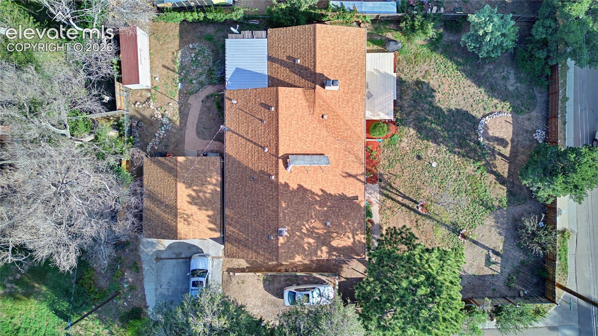 2409 N Chelton Road
