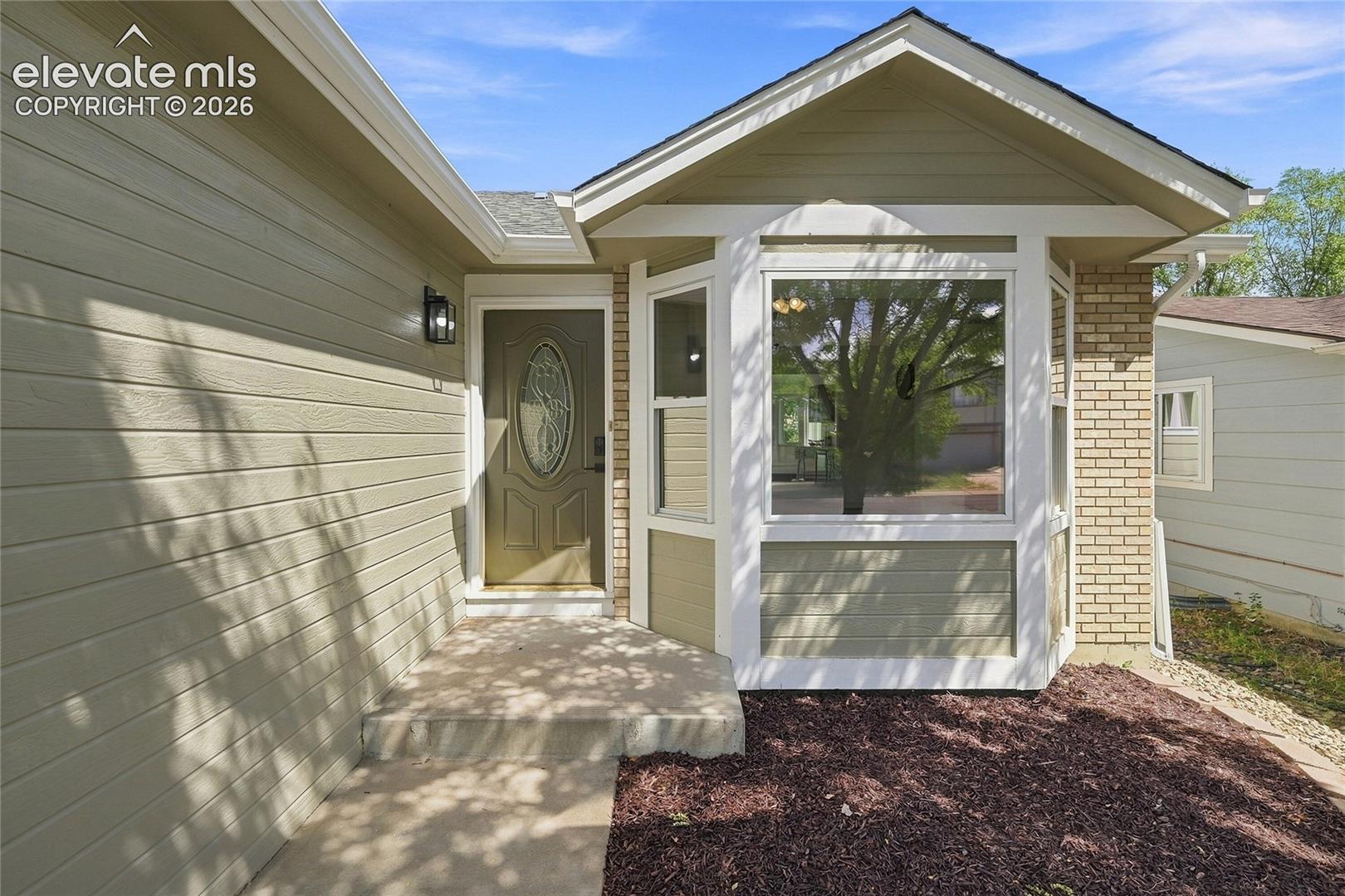 6685 Bear Tooth Drive