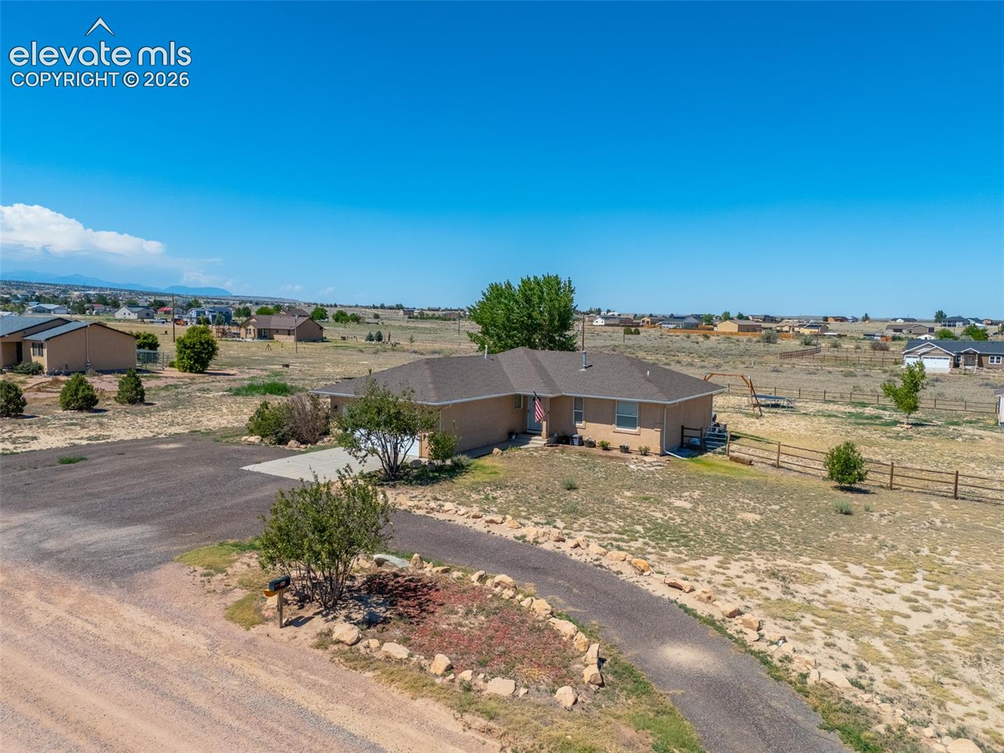 635 E Chaunsey Drive