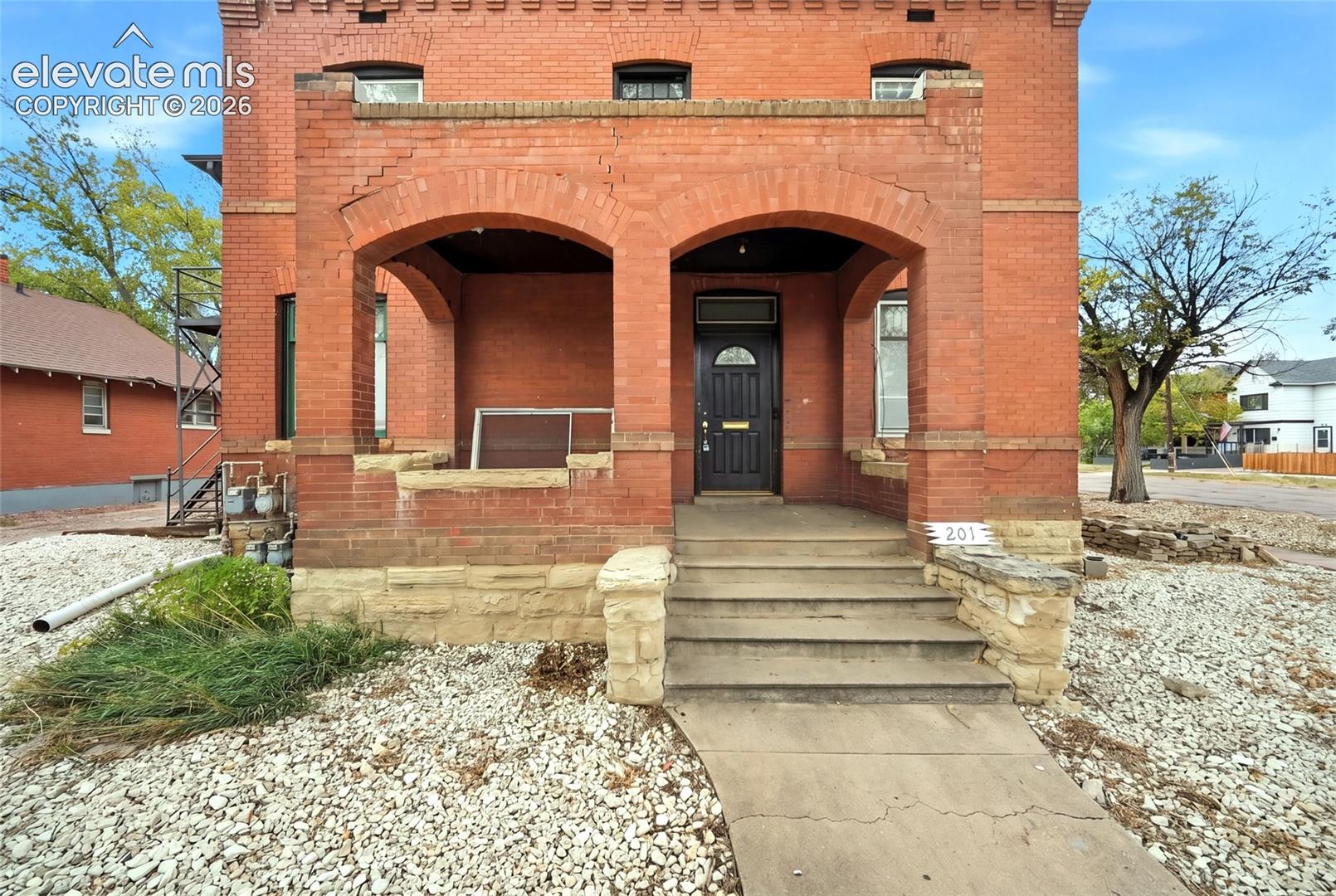 201 Quincy Street 203