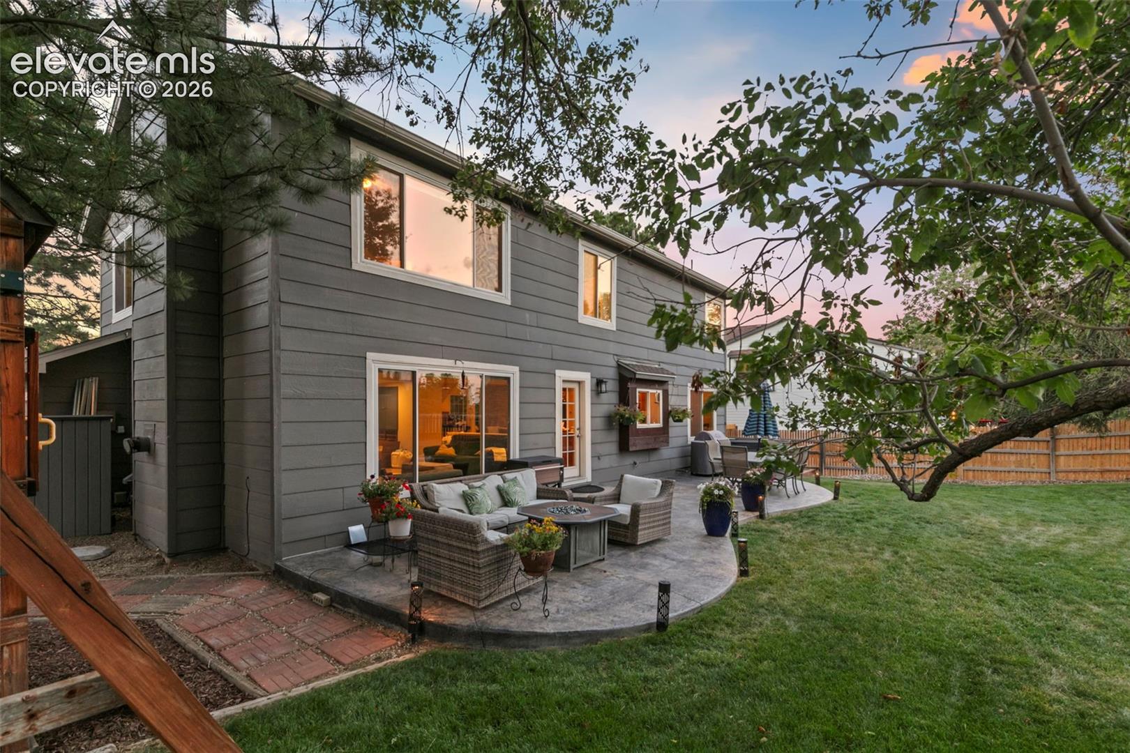 2471 Stoneridge Drive