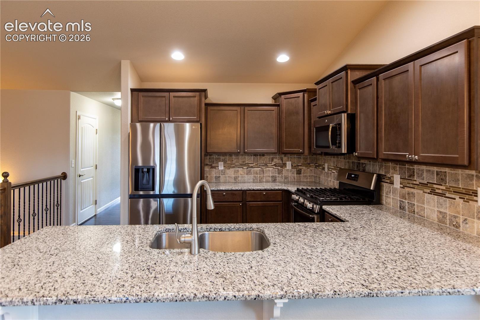 11395 Rill Point