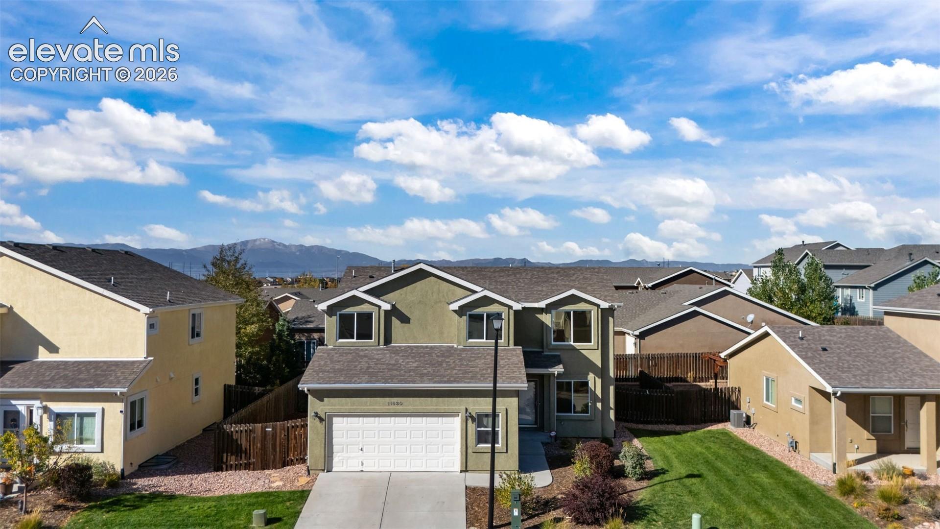 11530 Farnese Heights