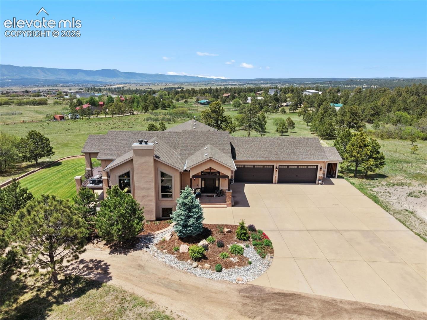 4330 Ridgeway Lane