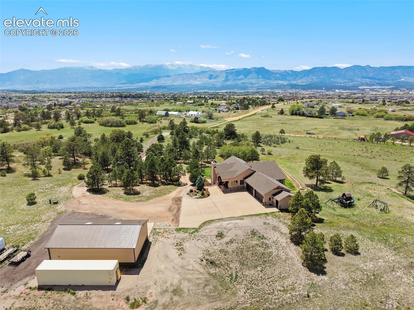 4330 Ridgeway Lane