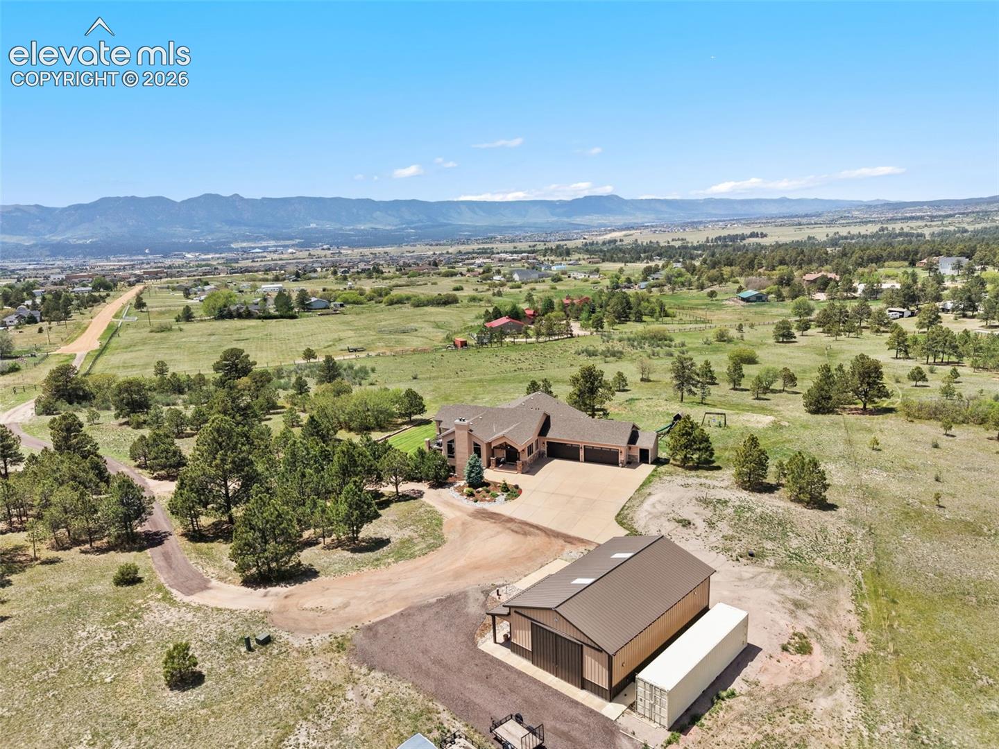 4330 Ridgeway Lane