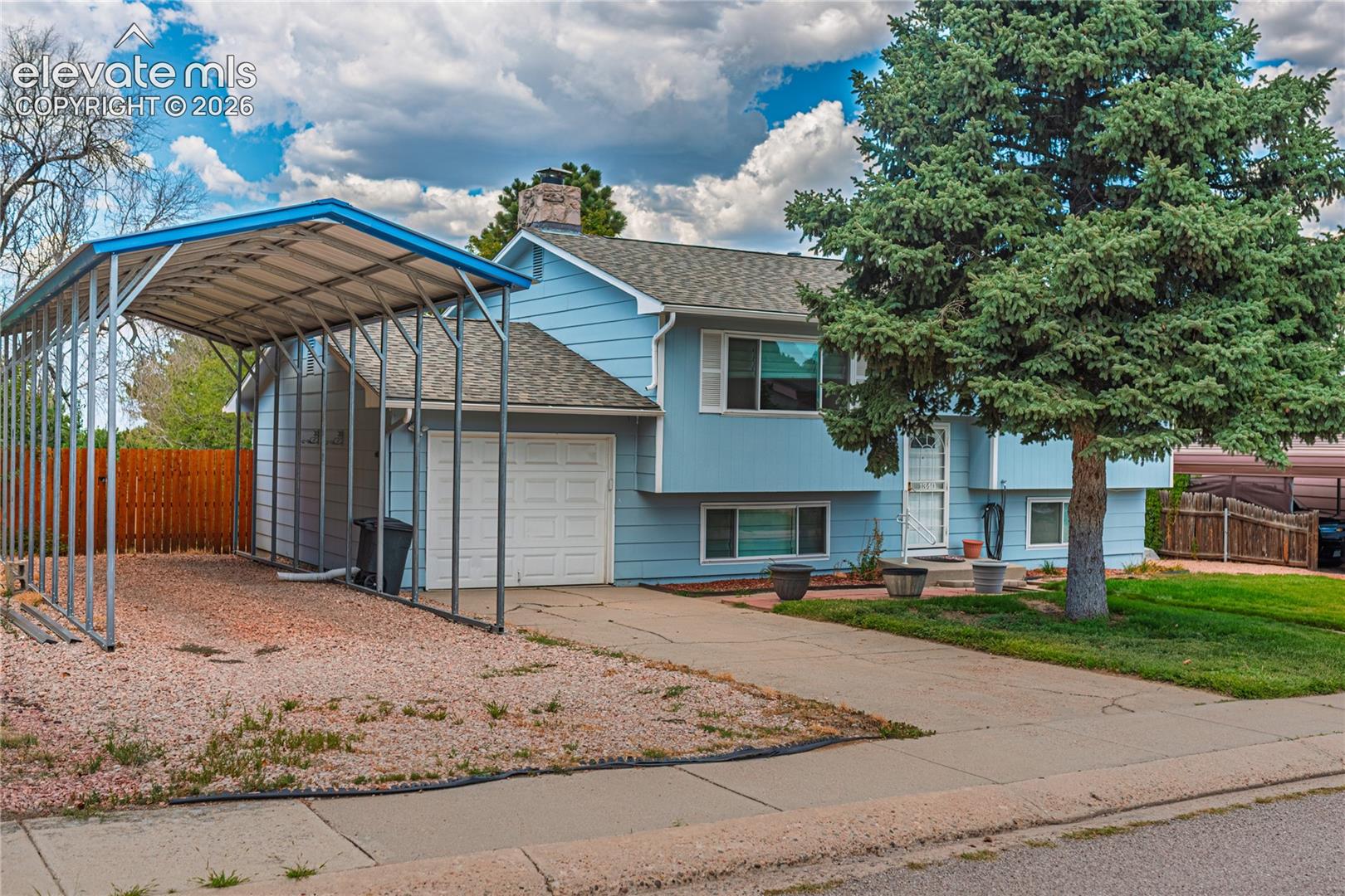 1340 Kachina Drive