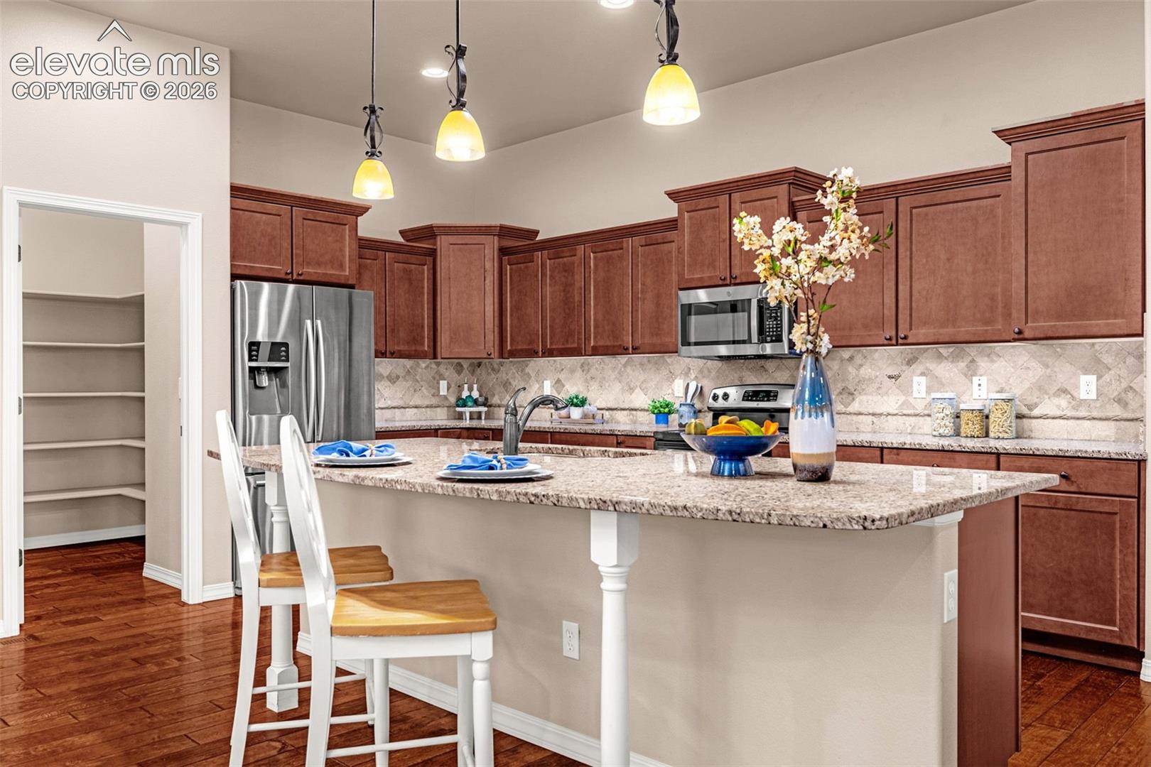 13940 Paradise Villas Grove