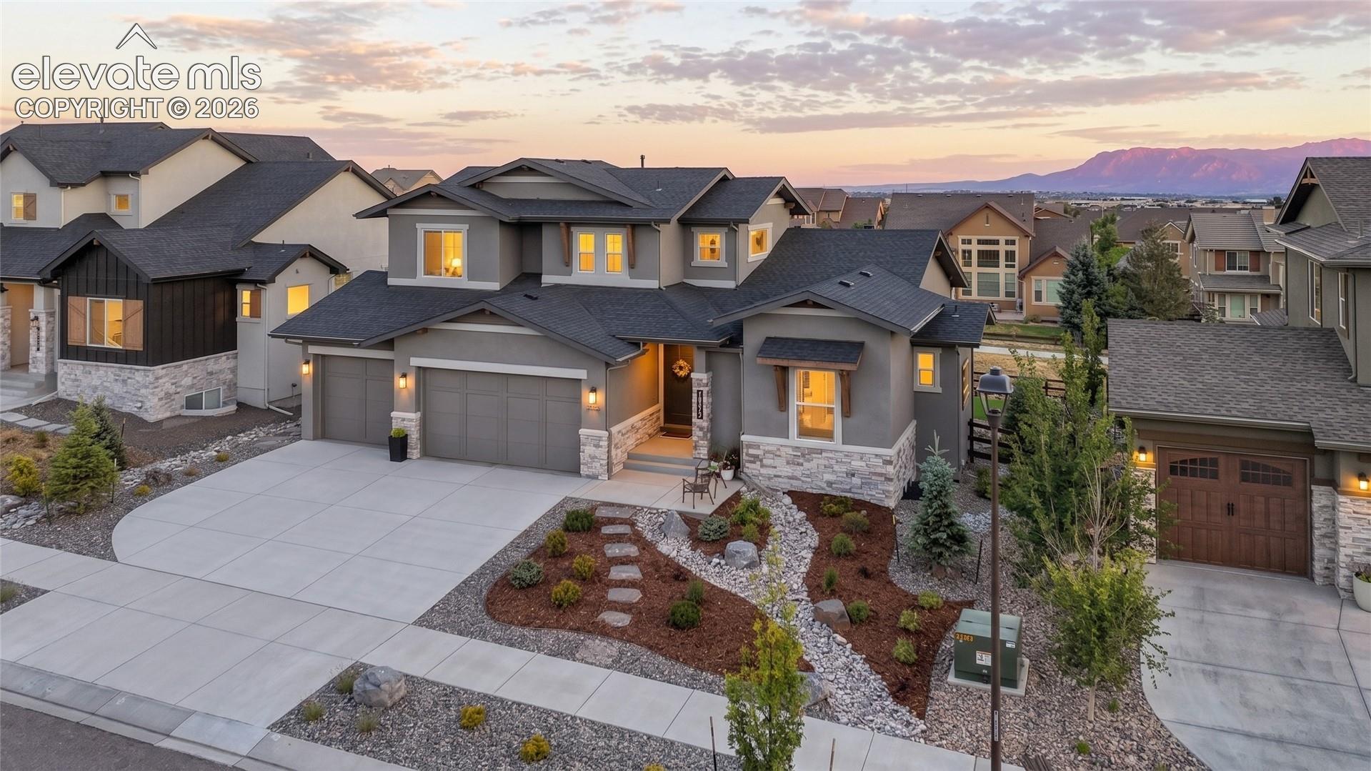 4931 Pearl Lake Way