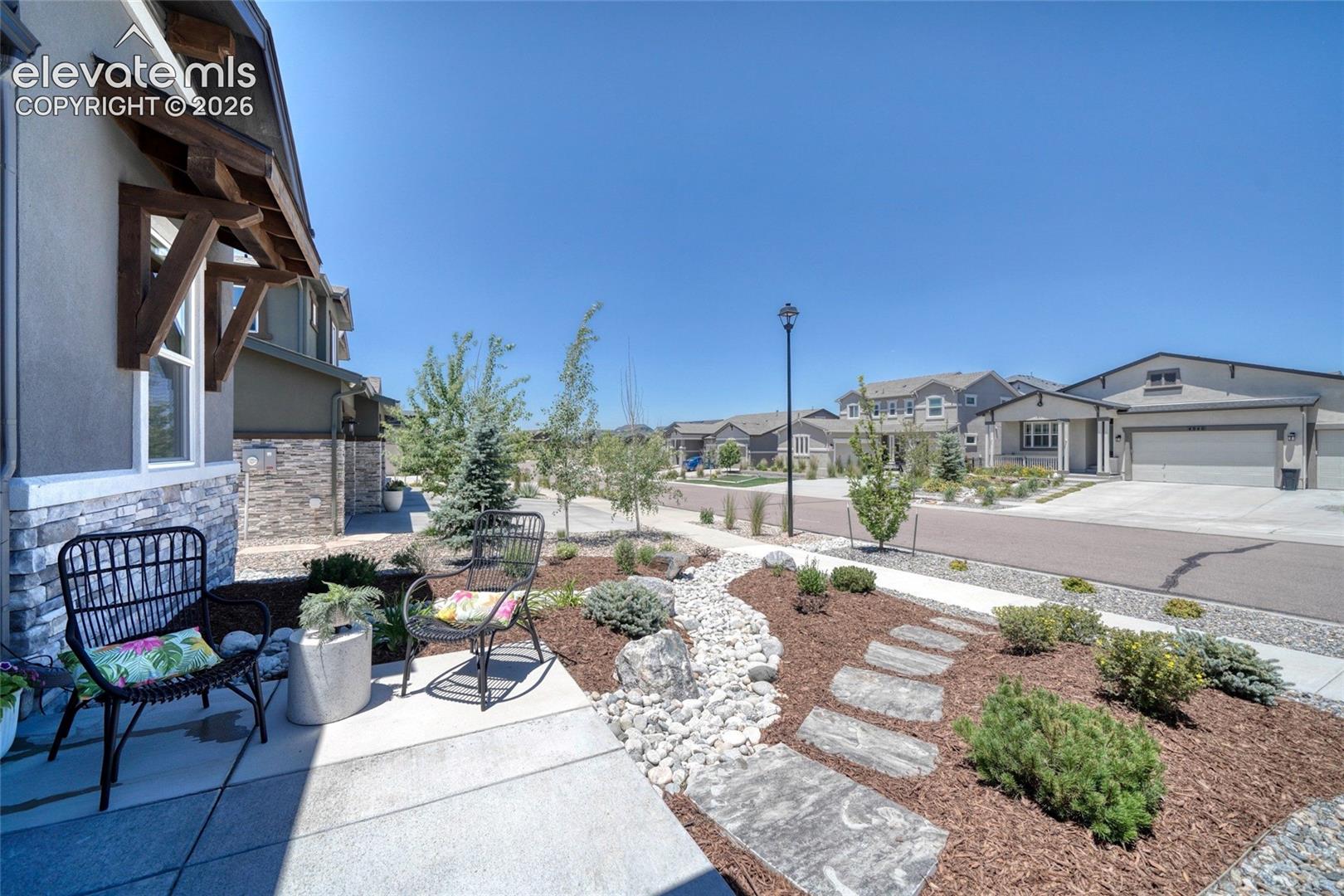 4931 Pearl Lake Way