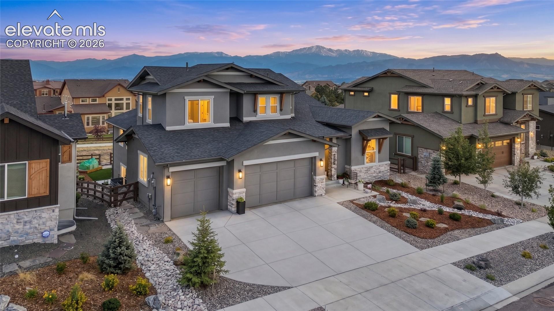 4931 Pearl Lake Way