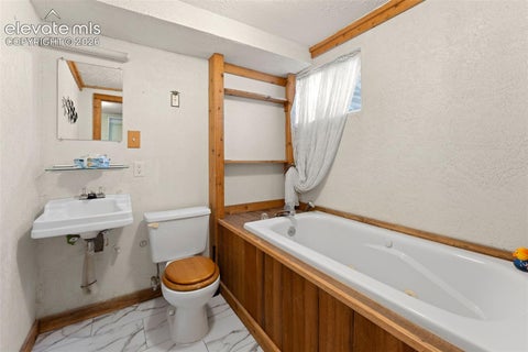 Tiny photo for 106 Lois Lane, Colorado Springs, CO 80904 (MLS # 6513022)