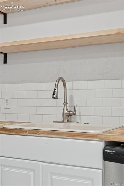 Tiny photo for 151 Ruxton Avenue, Manitou Springs, CO 80829 (MLS # 9847154)
