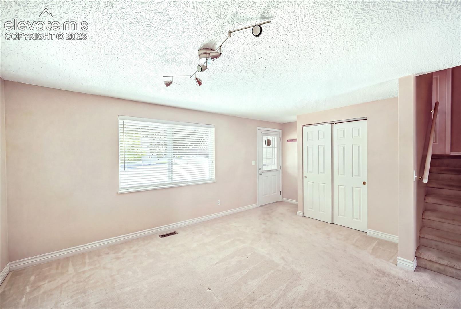 2220 Shawnee Drive