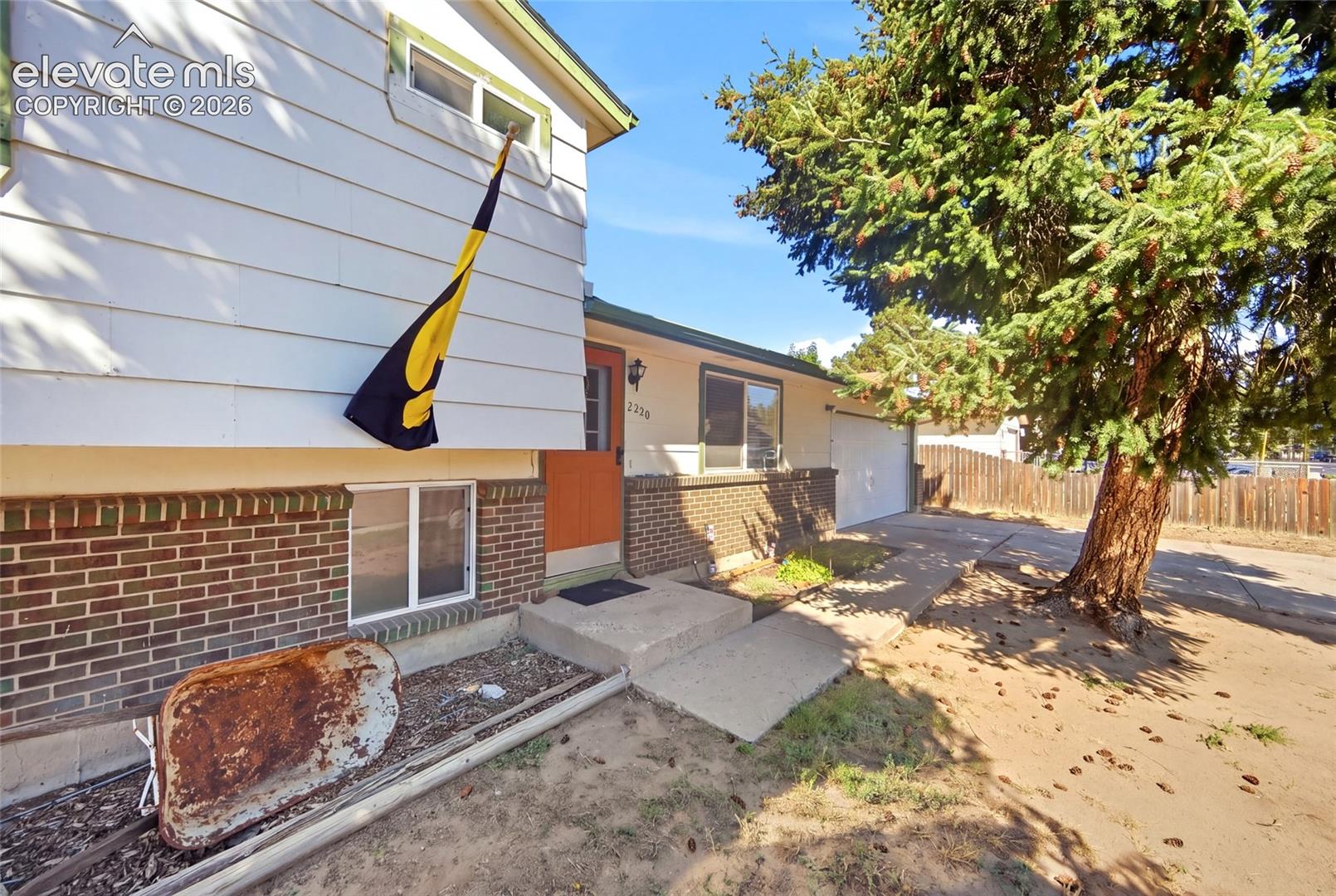 2220 Shawnee Drive