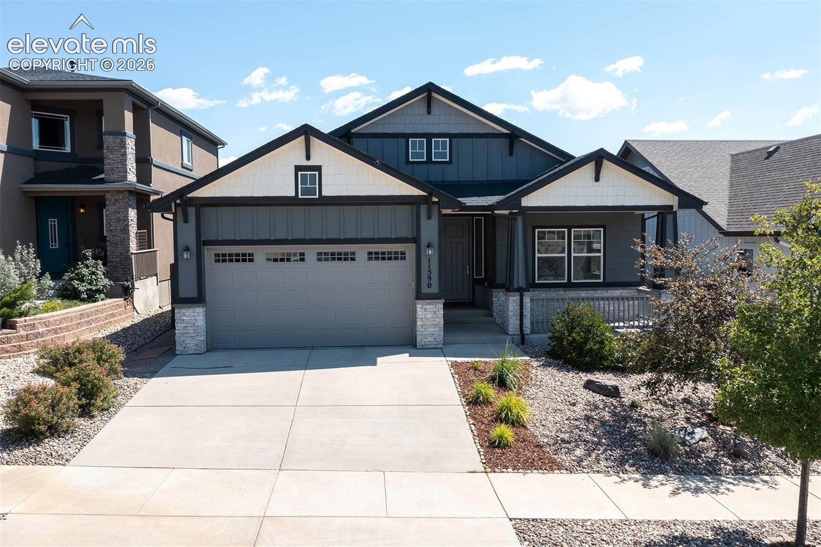 11590 Spectacular Bid Circle